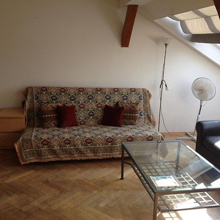 Penthouse Apartment In Vinohrady Praga Cameră foto